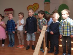 Besídka ke Dni matek