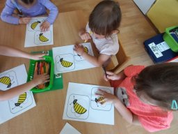Projektový den Včeličky