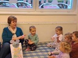 Celé Česko čte dětem - A. Levinská