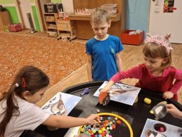 Pomáháme ptáčkům