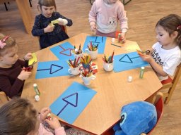 Pomáháme ptáčkům