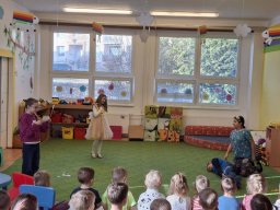 Celé Česko čte dětem - 4.A