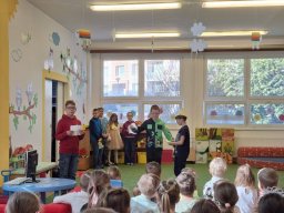 Celé Česko čte dětem - 4.A