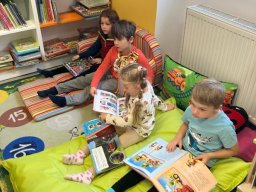 Návštěva předškoláků v knihovně